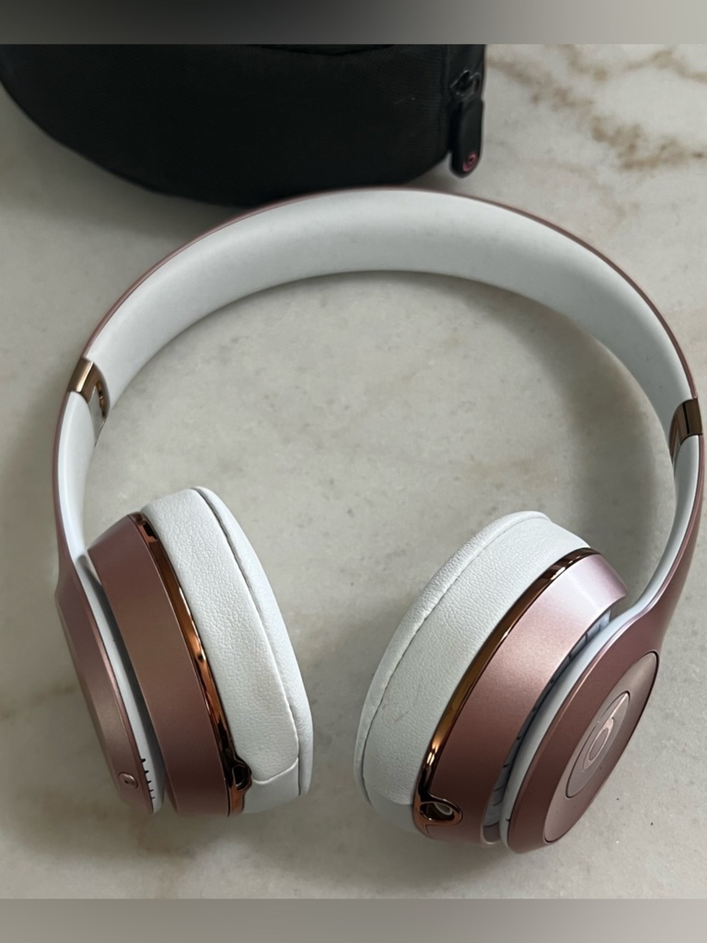Beats Solo3 Wireless On-Ear Headphones in Rose Gold -Work Great- - Picture 2 of 7